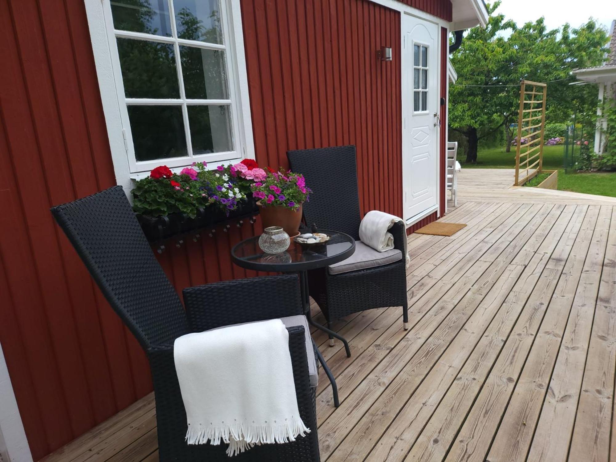 Willa Lilla Huset Med Stor Traedgardstomt Naera Golf Och Hav Trosa Zewnętrze zdjęcie